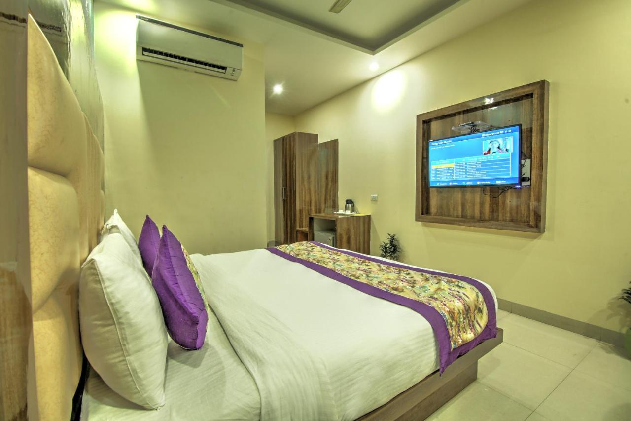 Hotel Smart Plaza Delhi Airport New Delhi Ngoại thất bức ảnh