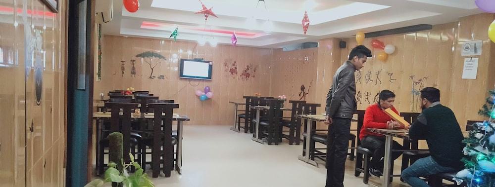 Hotel Smart Plaza Delhi Airport New Delhi Ngoại thất bức ảnh